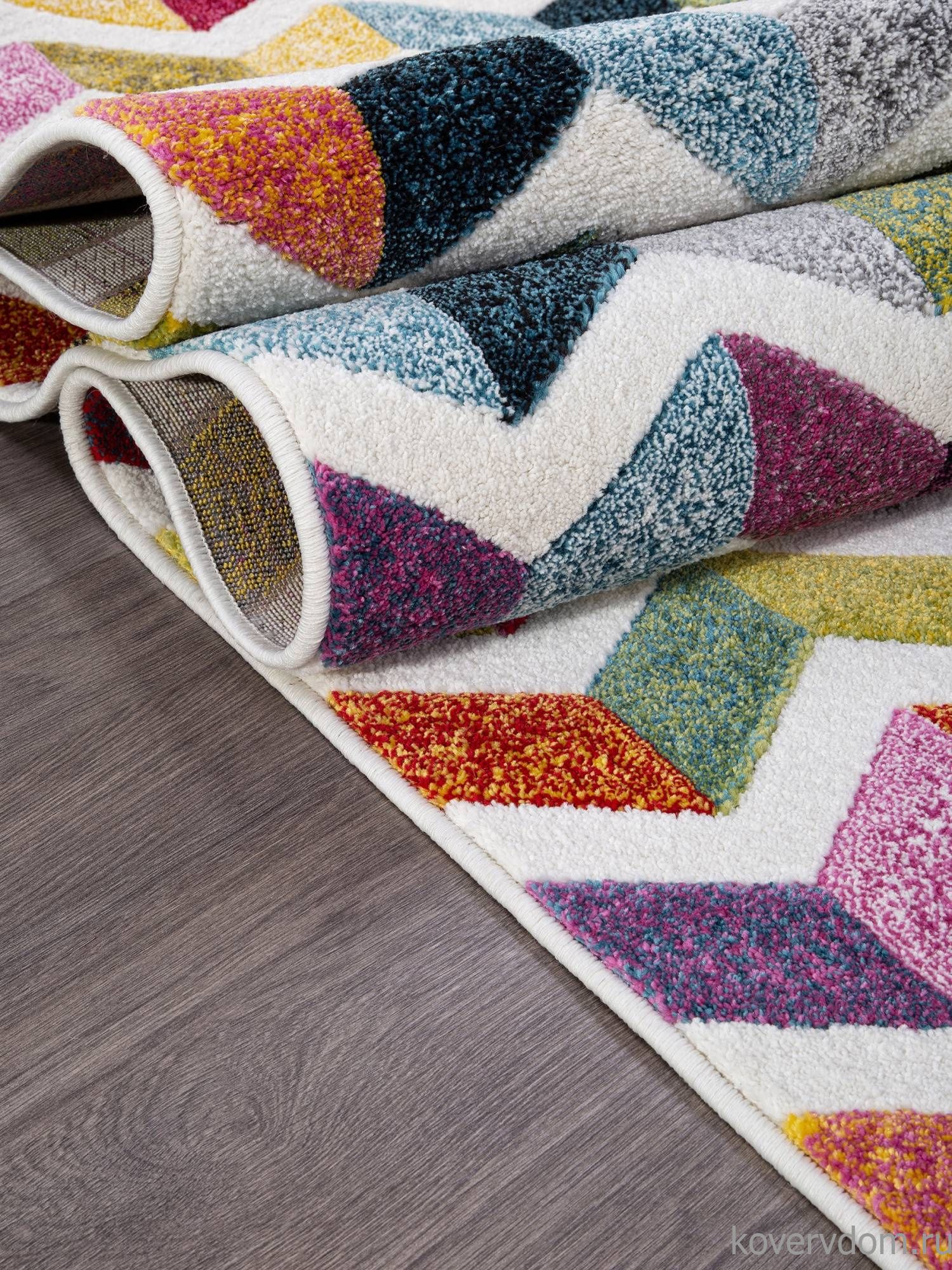 Ковер RIO C056 MULTICOLOR