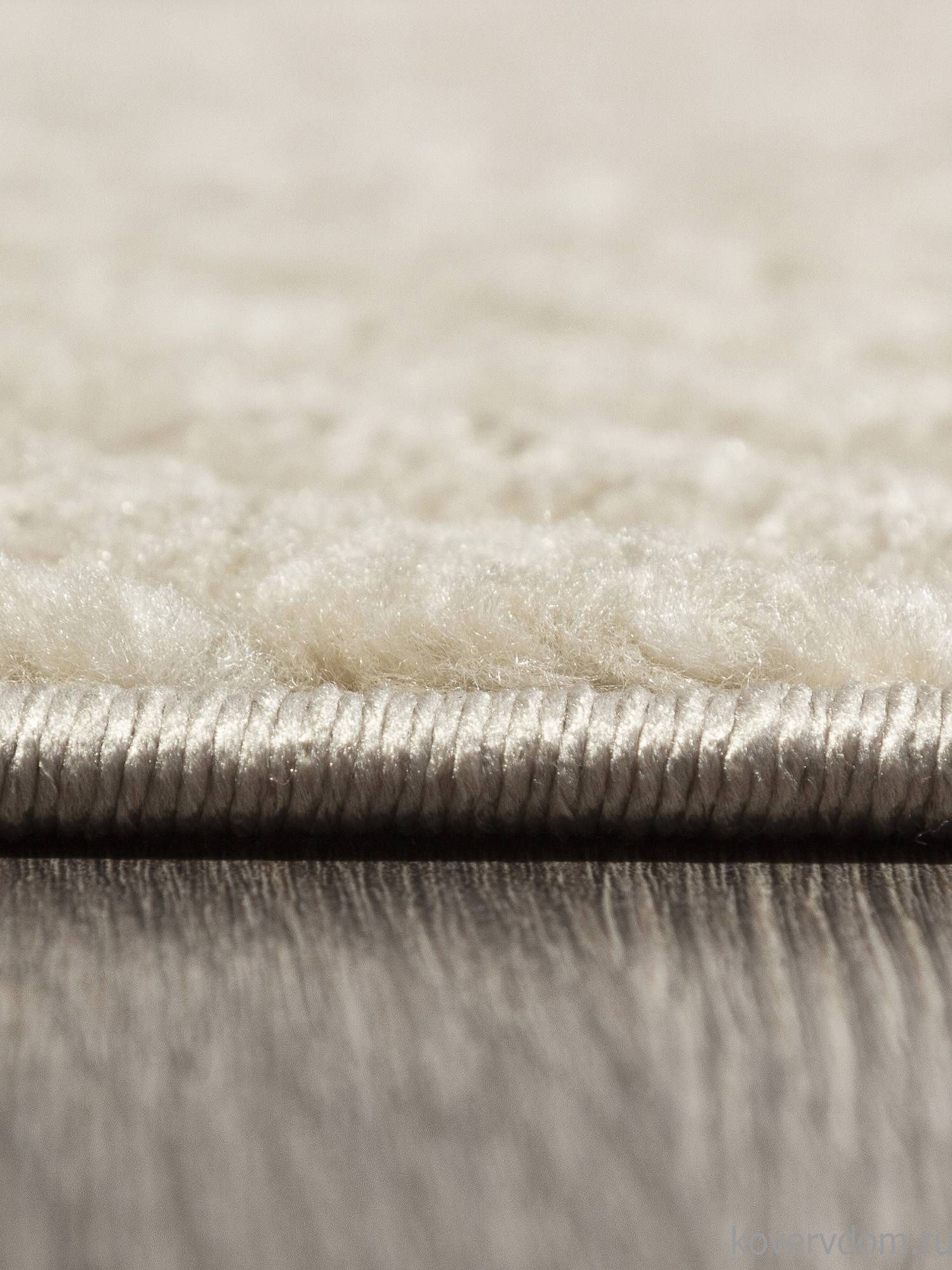 Ковер JUNO E139AP BEIGE / BEIGE Ковер JUNO E139AP BEIGE / BEIGE